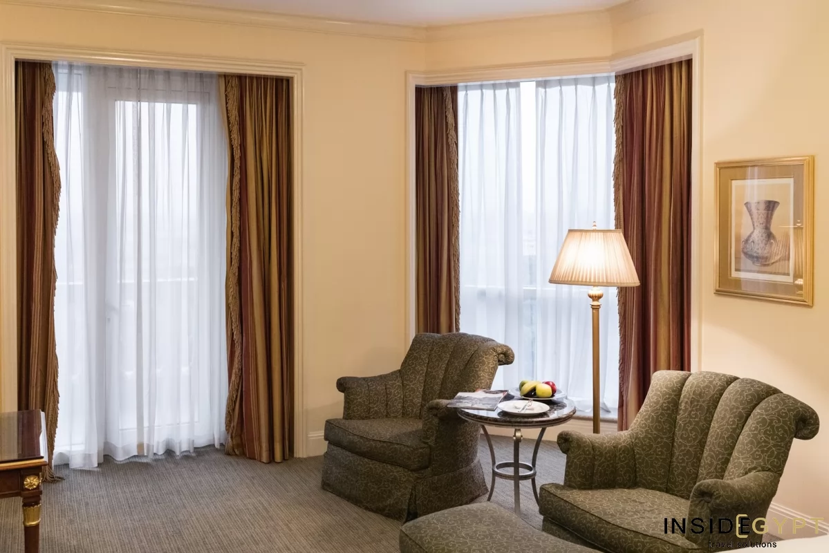 Twin room in the Four Seasons Hotel Cairo at the First Residence 