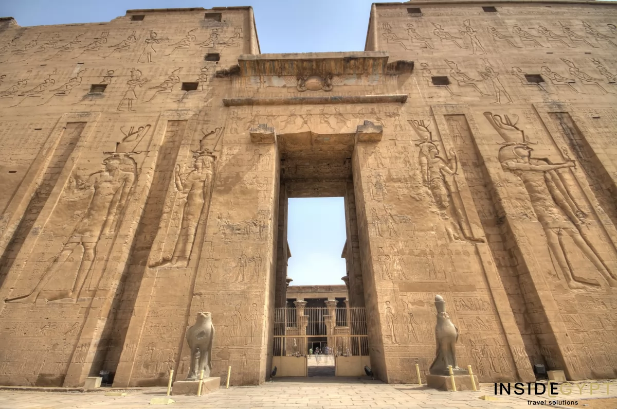 Exclusive Tours of the Horus Temple at Edfu 8