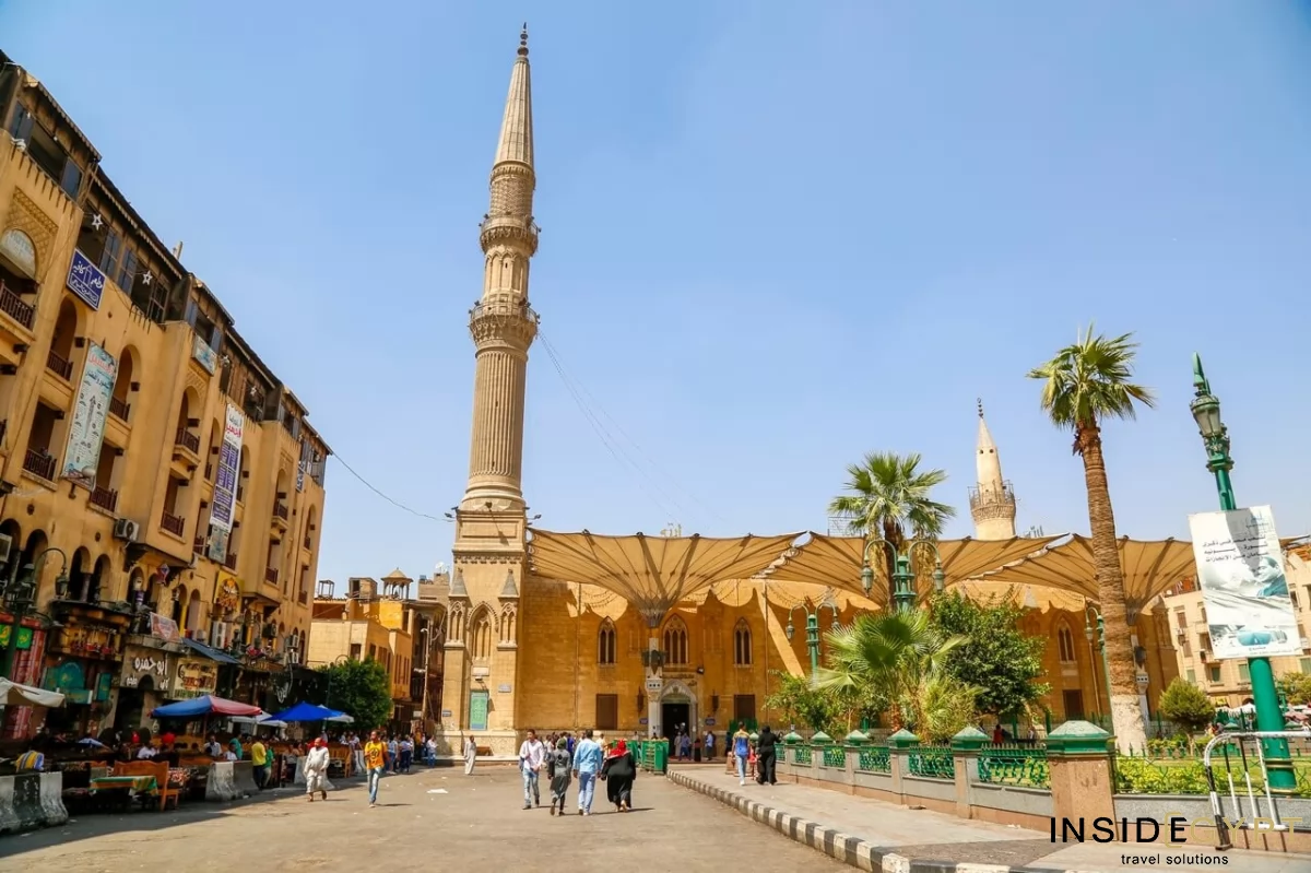 Al-Hussein Mosque: An Icon of Cairo 1