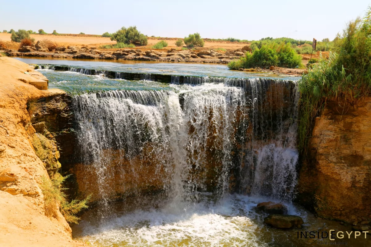 Wadi el Rayan waterfalls 