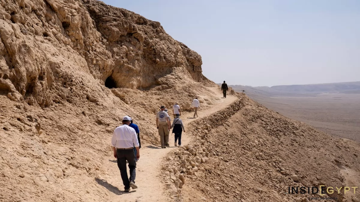 Discover Tell el-Amarna 13