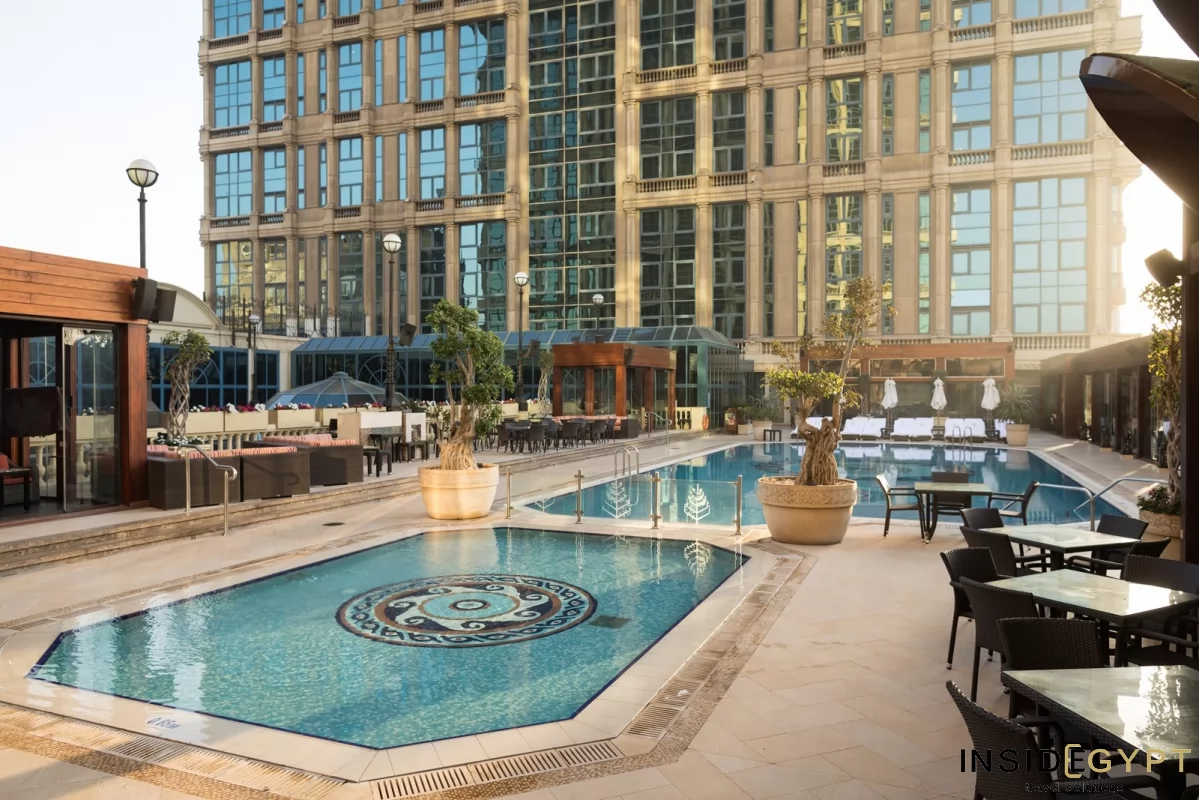 Outdoor pool in the Four Seasons Hotel Cairo at the First Residence 