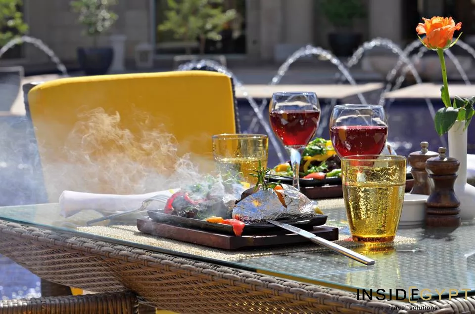 Delicious local and international flavors 5